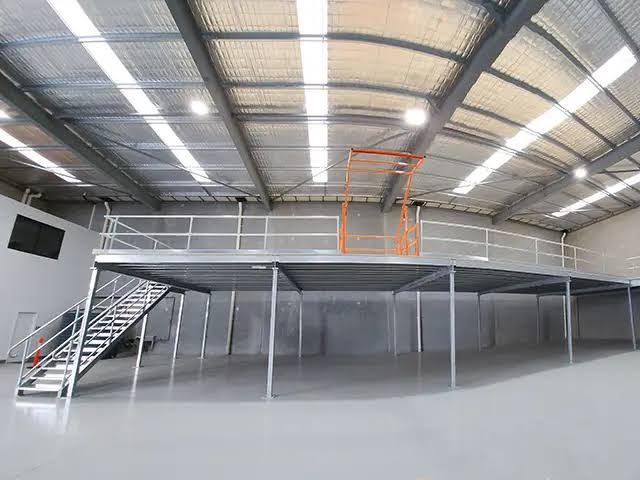 Storage Mezzanine Floor with Racking