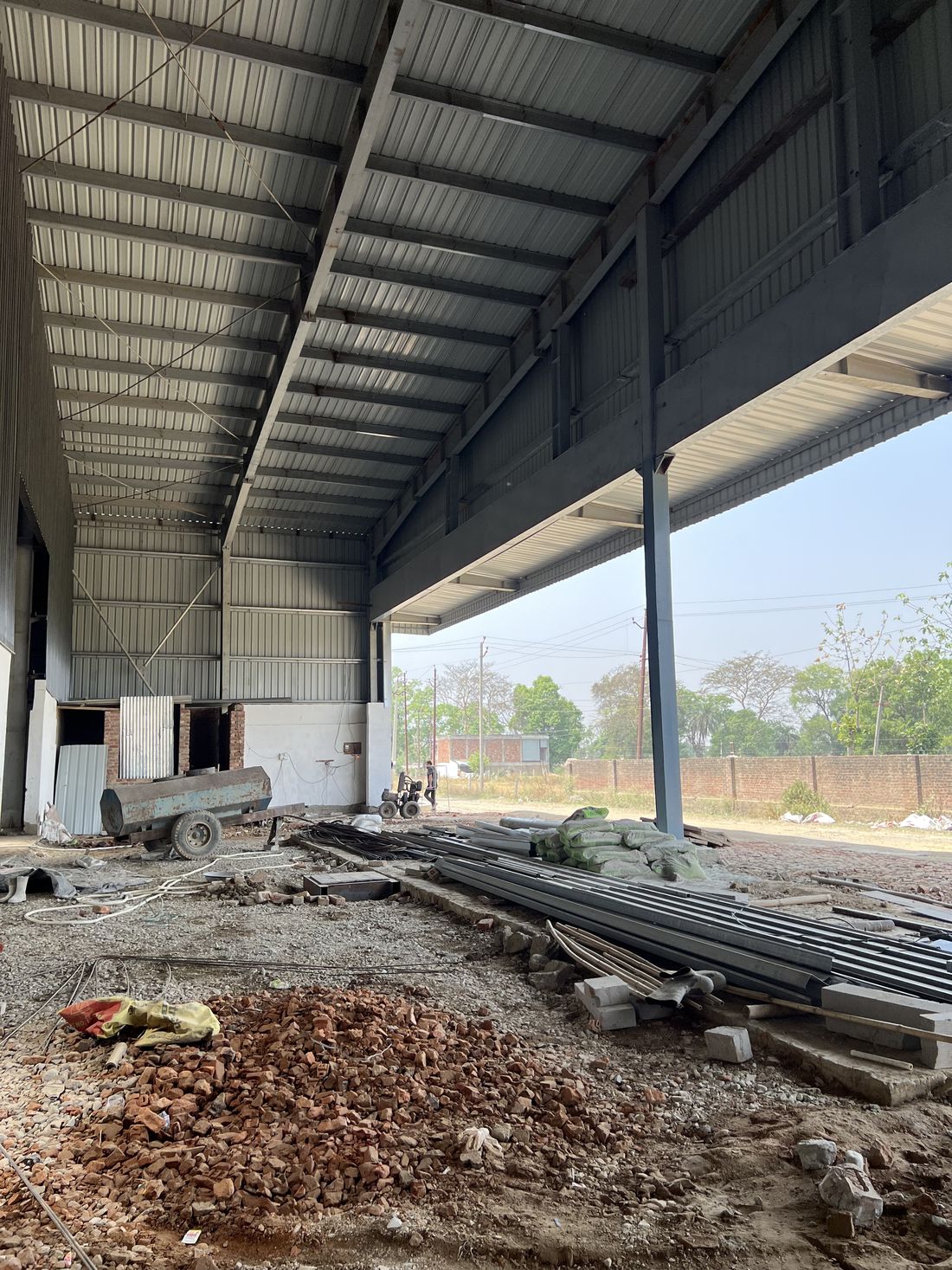 Pre-Engineered Ordinary Steel Building under construction